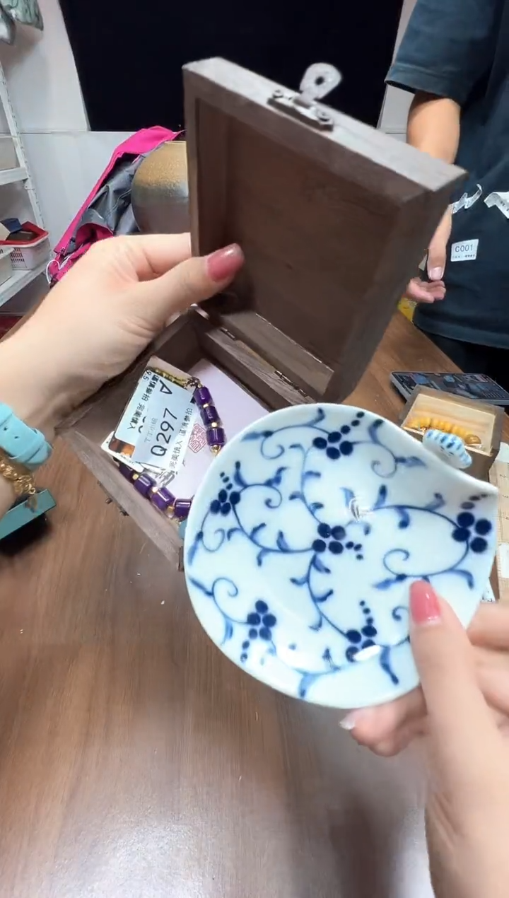 瓷片Q297今日三周年，全场嗨起来