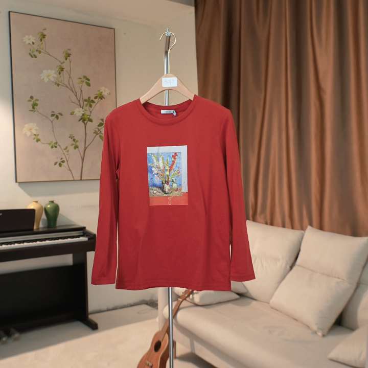 G383 早春款油画印花纯棉长袖T恤女 8C04