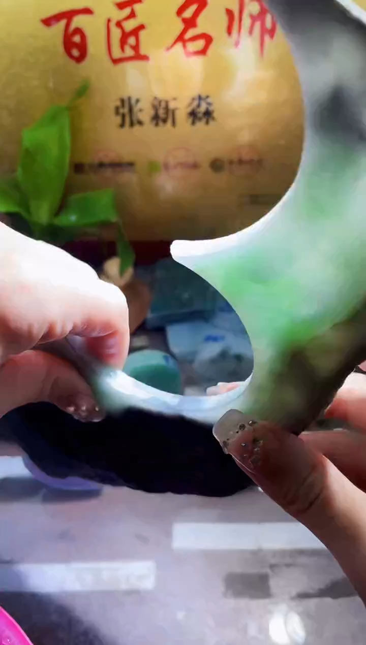 翡翠挂件未镶嵌小梦63