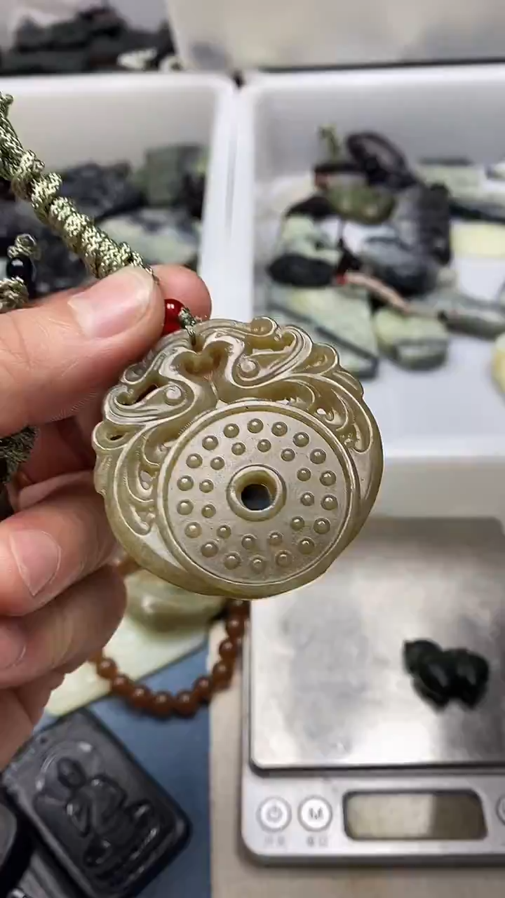 吊坠(不含链)未镶嵌和田玉1