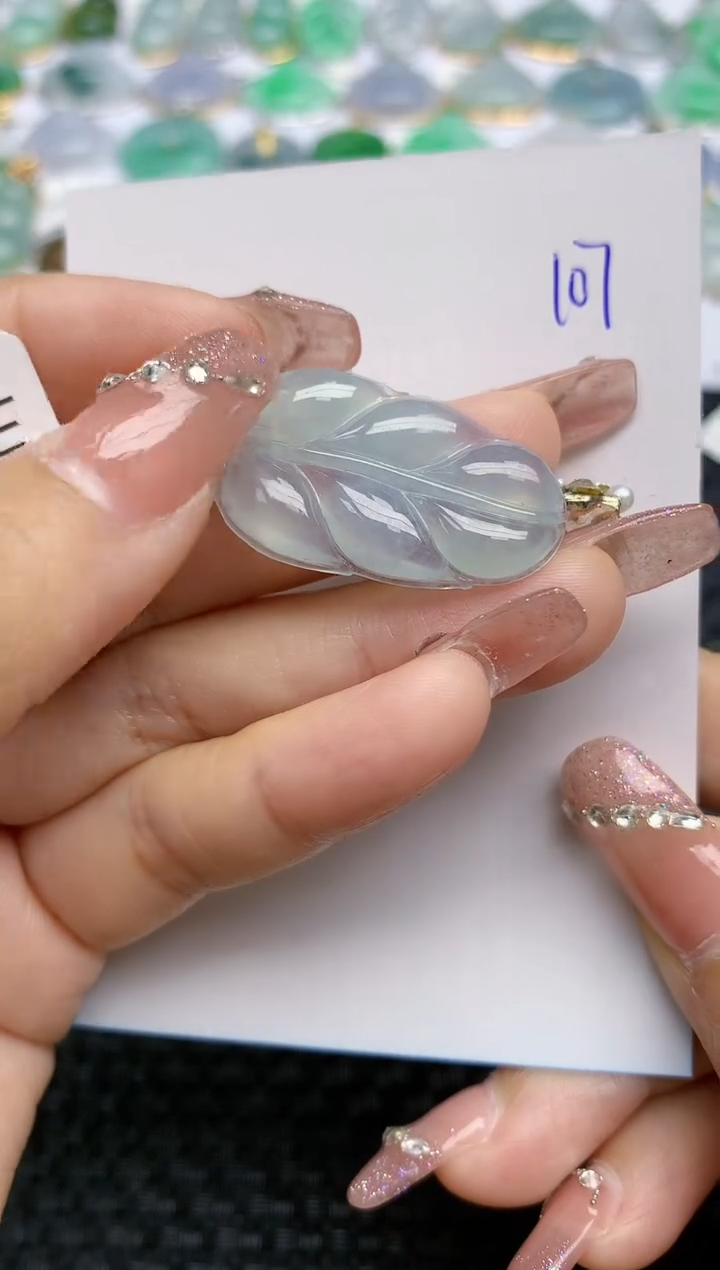 【闪购商品】翡翠颈饰18K金镶嵌天然A货翡翠 107