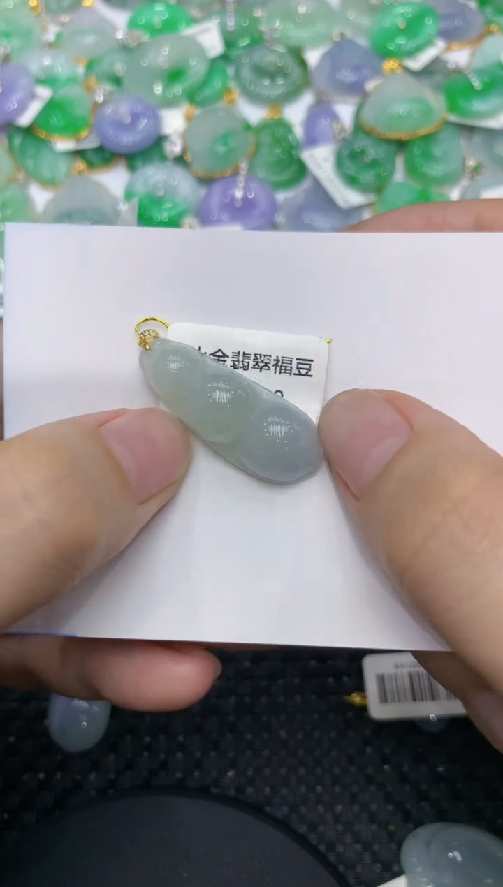 【闪购商品】翡翠颈饰18K金镶嵌11111111111