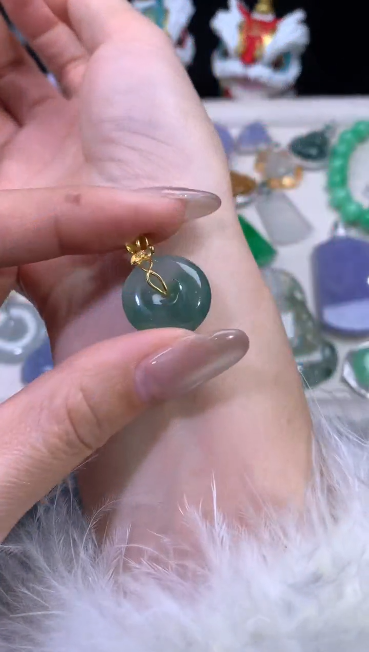 吊坠(不含链)18K金镶嵌翡翠翡翠