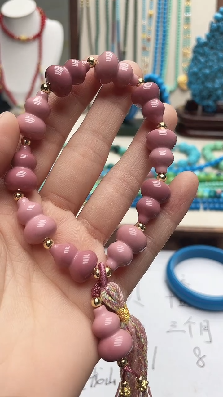 珍藏特色绿色高瓷