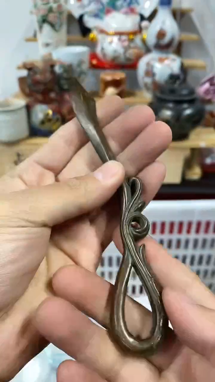 清**月中古回流 谨慎参拍