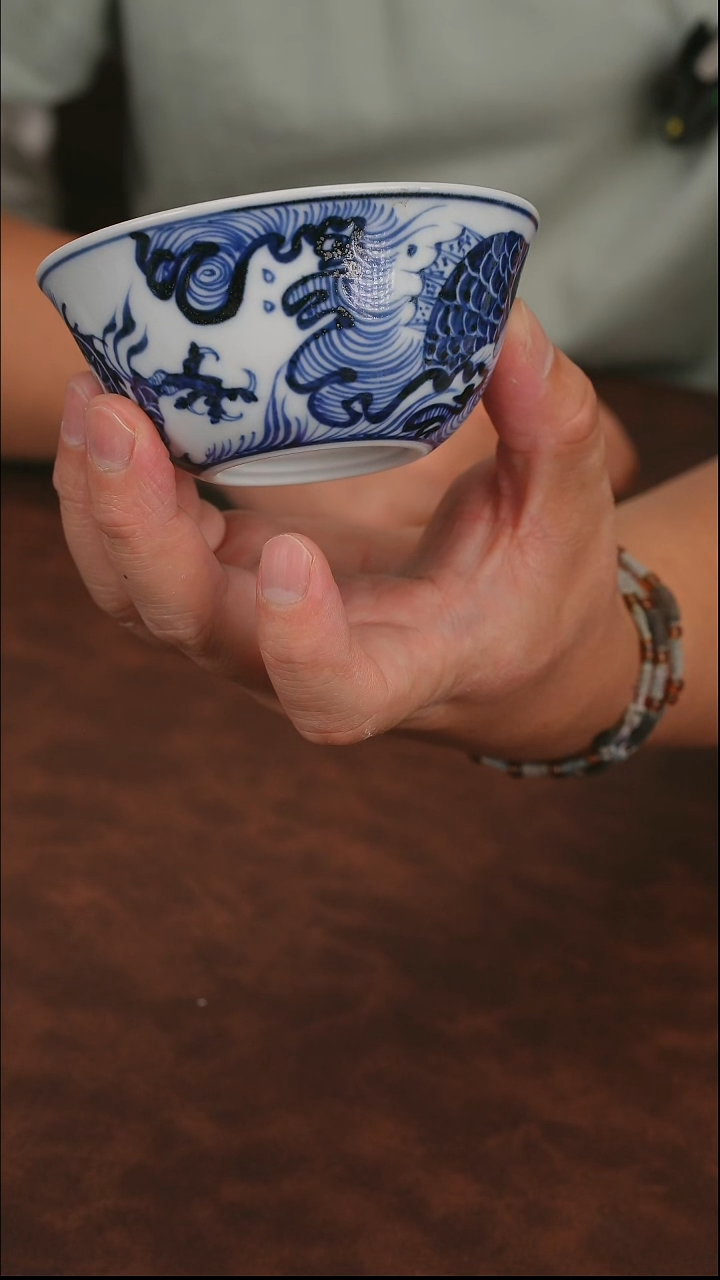 摆件鱼化龙景德镇主人杯