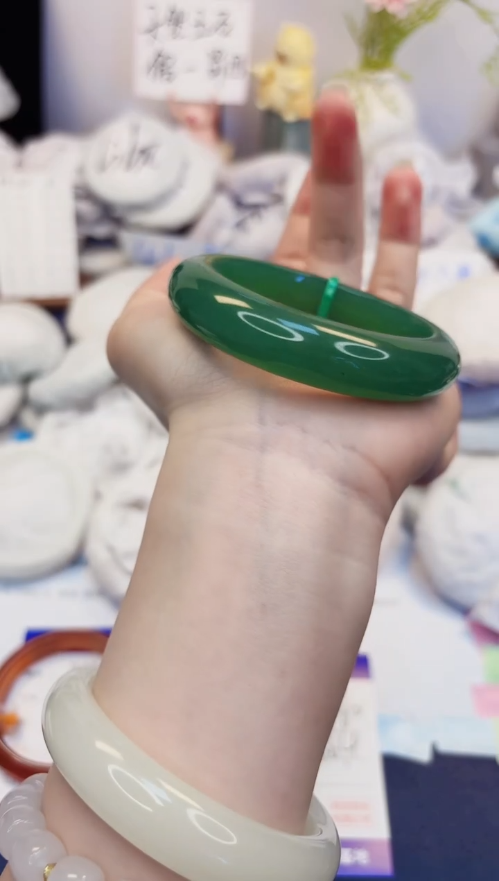 【闪购商品】石英质玉手镯未镶嵌49-东陵玉-圈口56