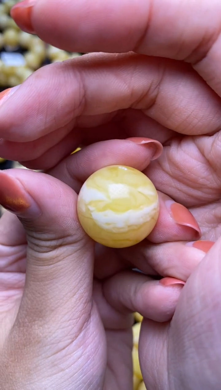 未镶嵌琥珀裸石 大小姐珠宝严选52