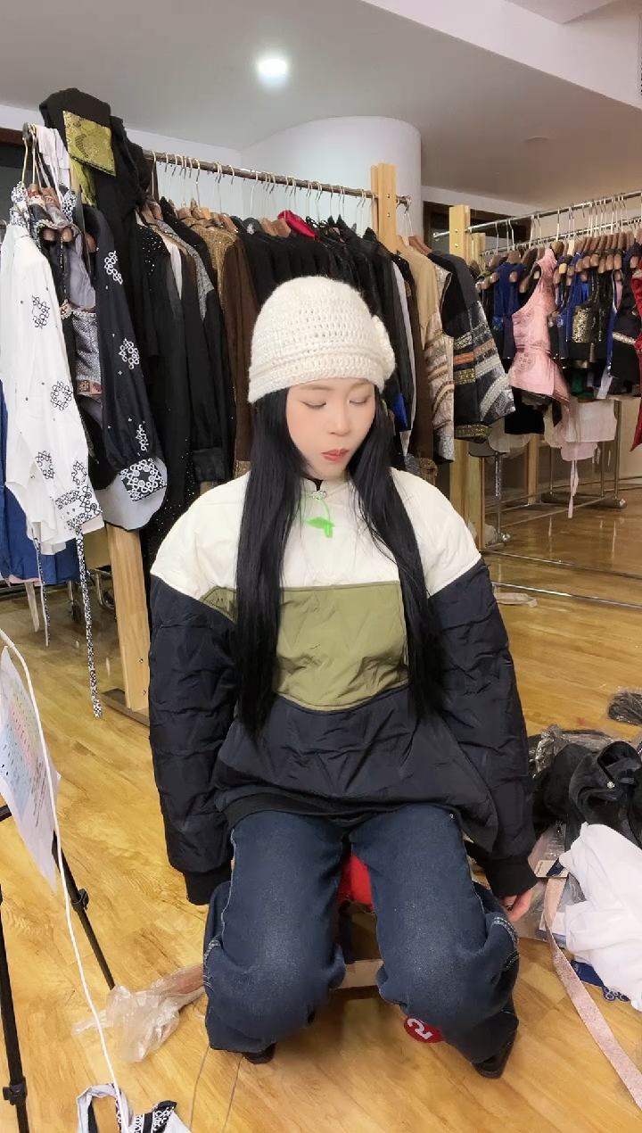 细*?外套        S码         120斤