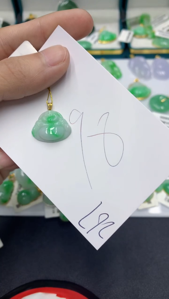 【闪购商品】翡翠颈饰18K金镶嵌翡翠