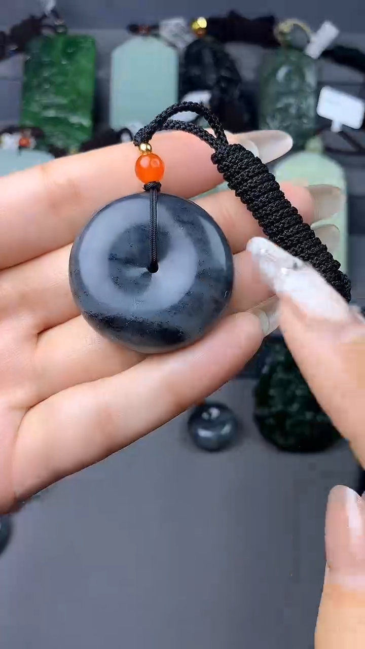 【闪购商品】定制和田玉挂件拍一发一不退不换