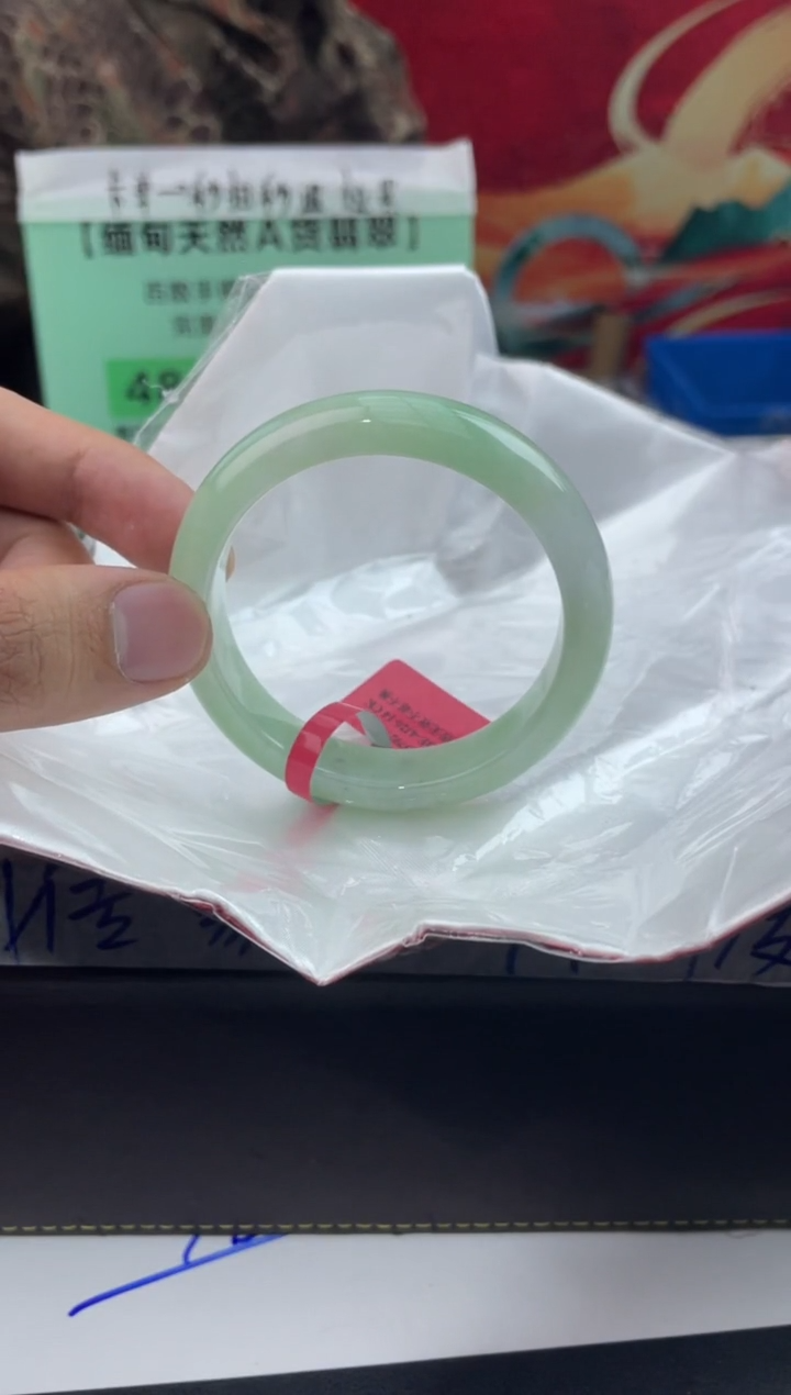 【闪购商品】翡翠手镯未镶嵌1翡翠手镯