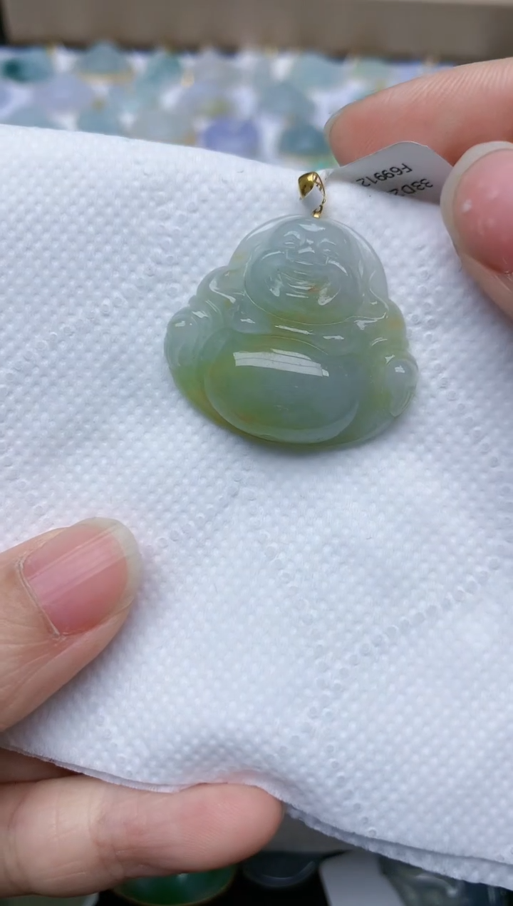 翡翠18K金镶嵌颈饰天然翡翠A货