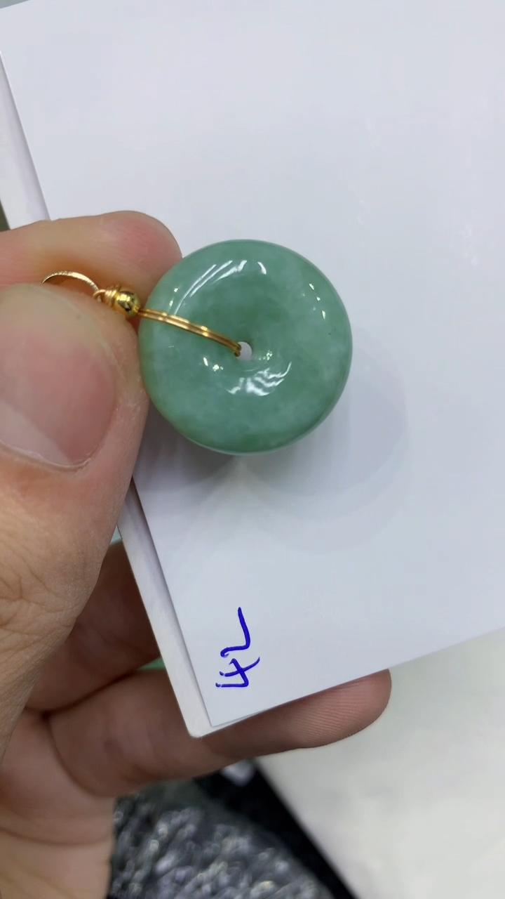 颈饰未镶嵌翡翠缅甸A货翡翠