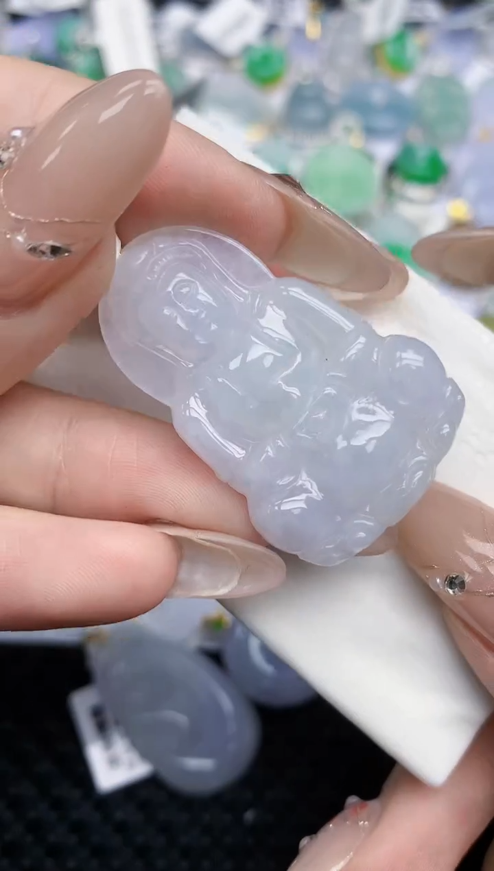 颈饰18K金镶嵌翡翠84  天然翡翠A货  百元以上9米证书费自理