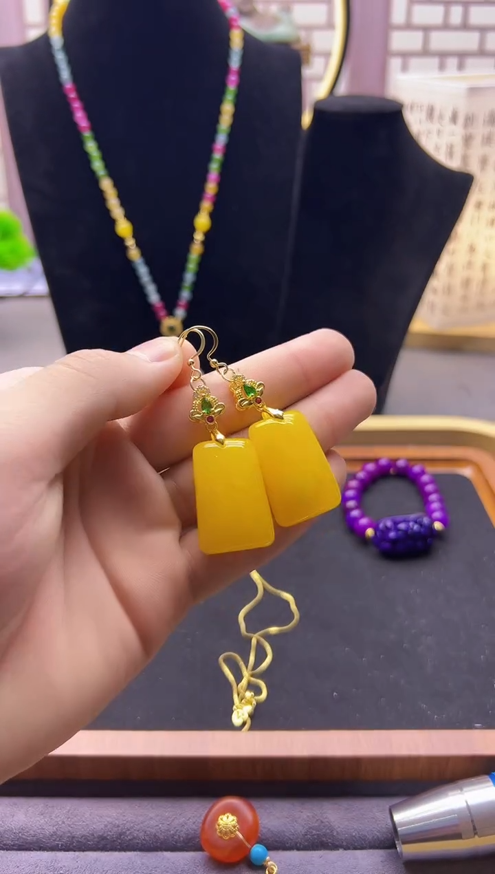 【闪购商品】蜜蜡耳饰14K金镶嵌E176       