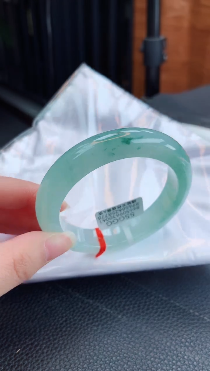 【闪购商品】翡翠手镯未镶嵌缅甸天然翡翠A货手镯
