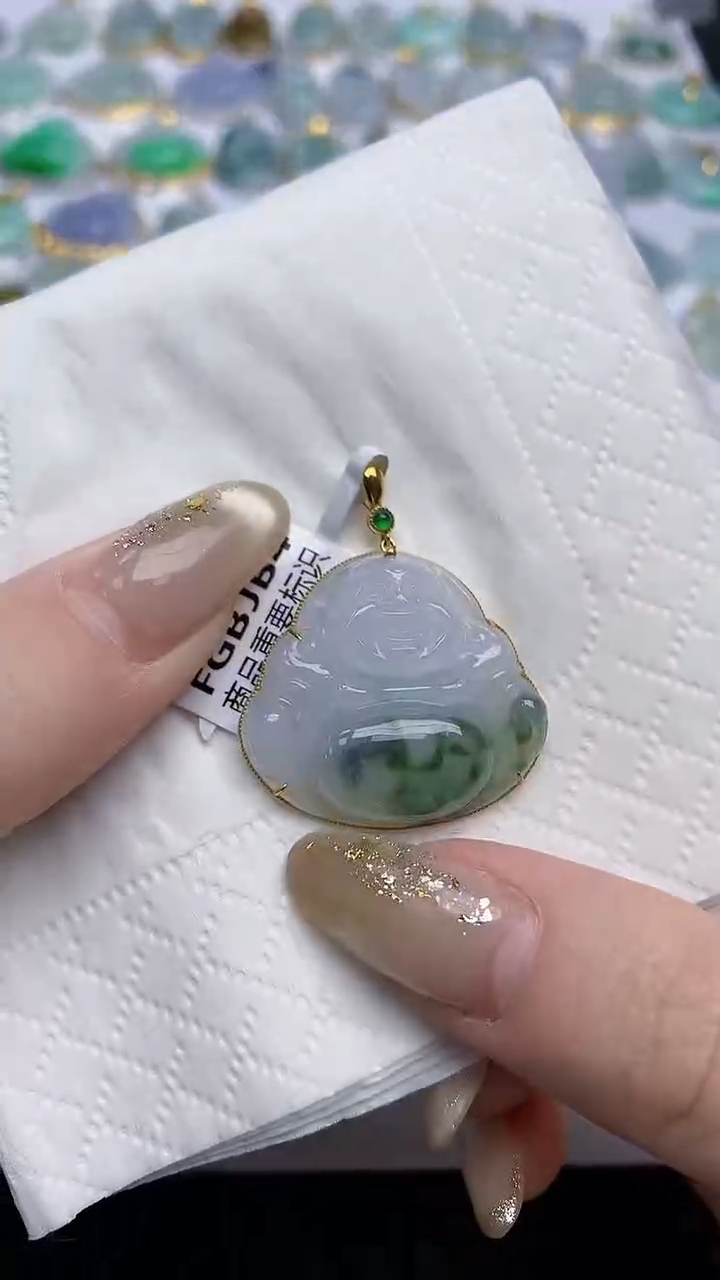 【闪购商品】翡翠颈饰18K金镶嵌天然A货翡翠 