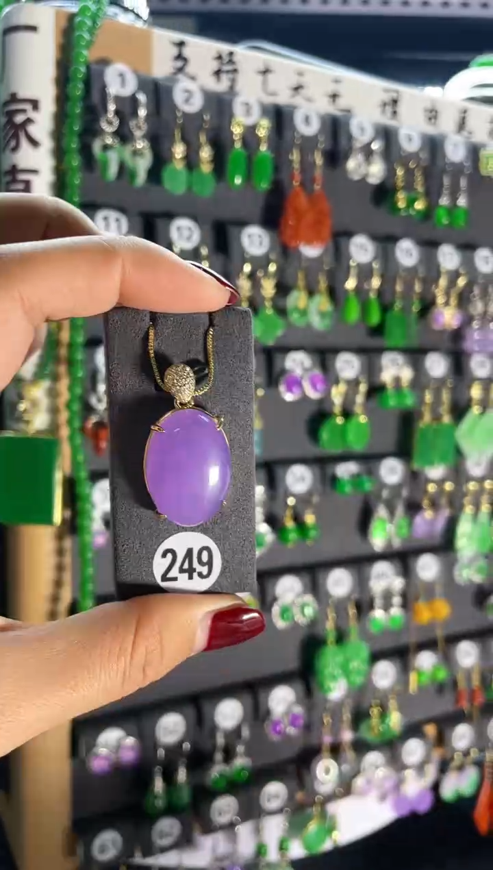 【闪购商品】翡翠耳饰银S925镶嵌249...