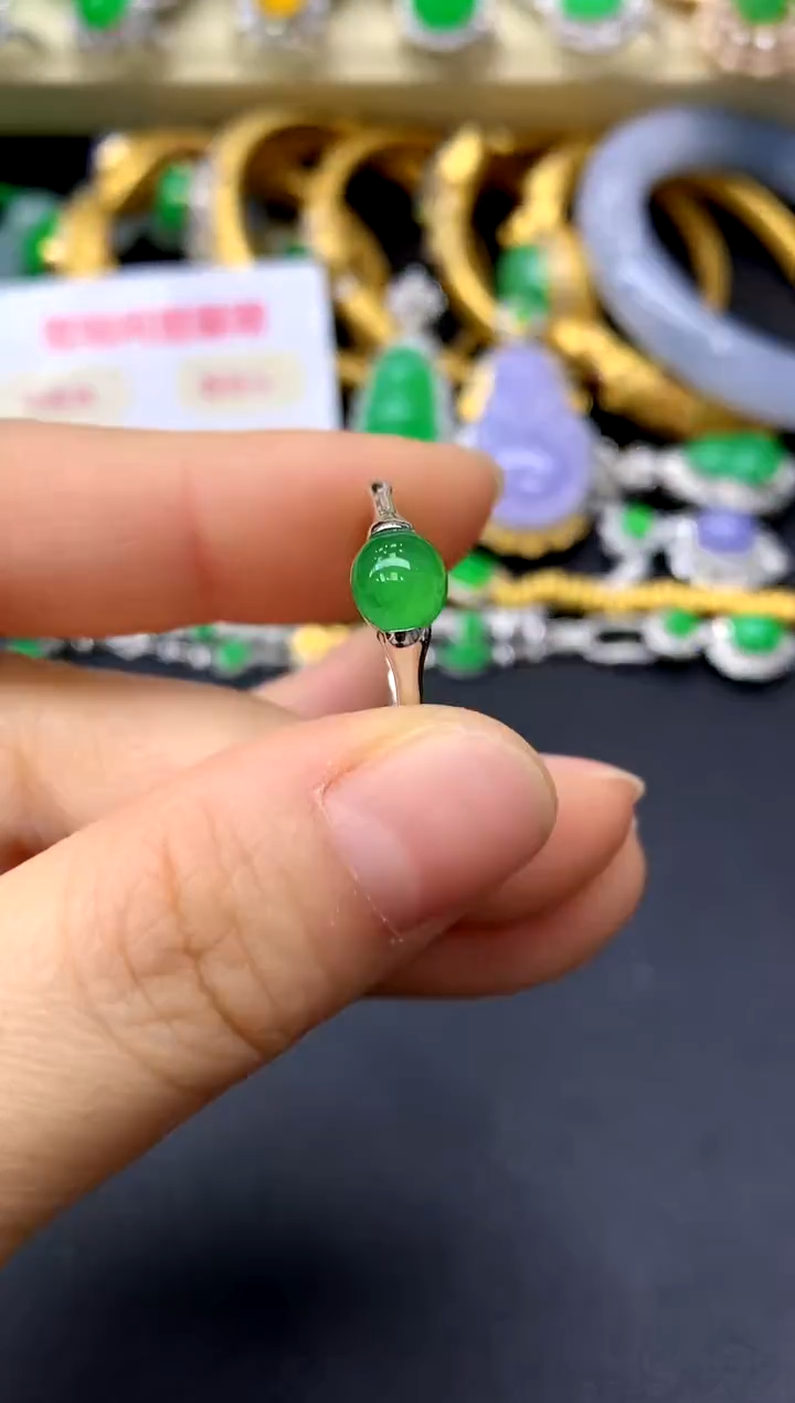 18K金镶嵌戒指翡翠313-中国好珍宝