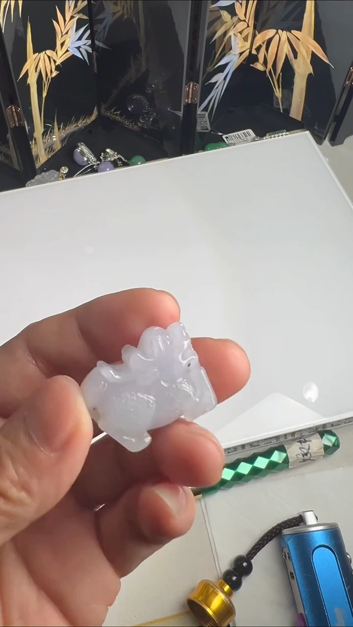翡翠未镶嵌耳饰JJD0330111