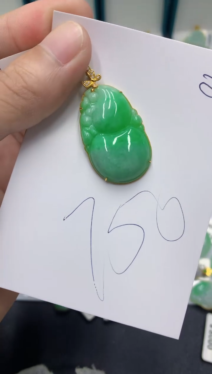 【闪购商品】翡翠颈饰18K金镶嵌翡翠