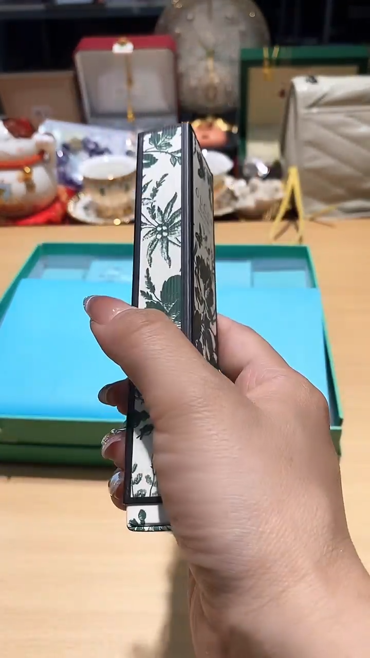 瓷片碗碟好物一件不留@@1