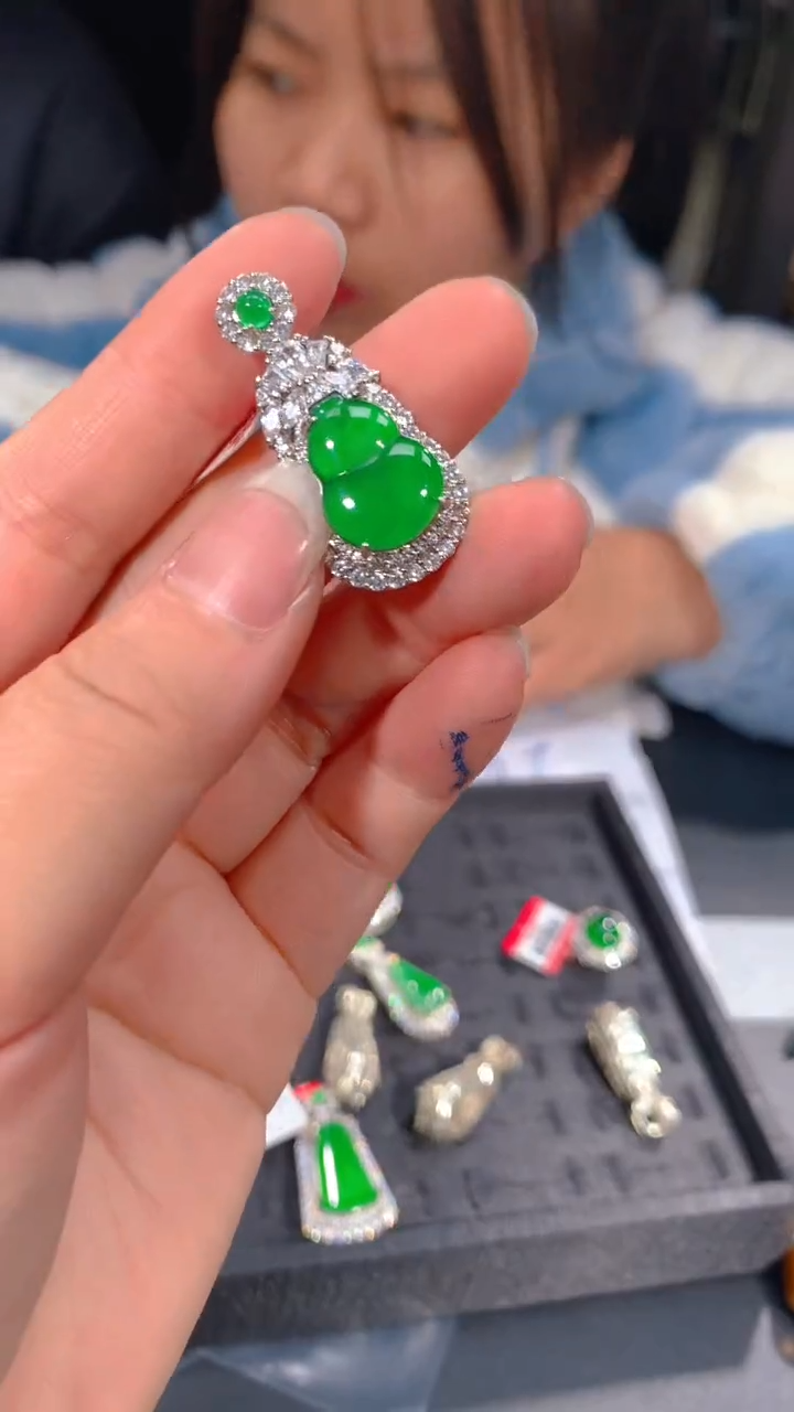 【闪购商品】定制翡翠未镶嵌71多样性发货（发其一）