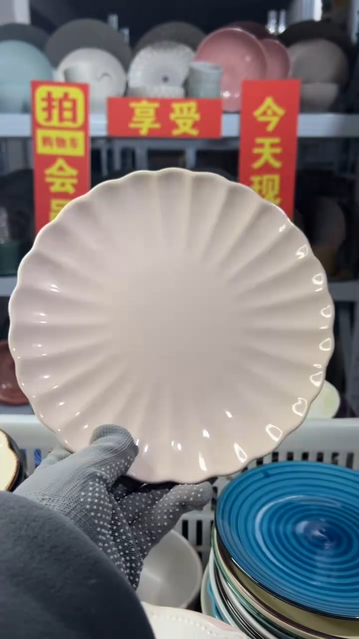 瓷片吃****胖“拍会员链接，享全场半价”