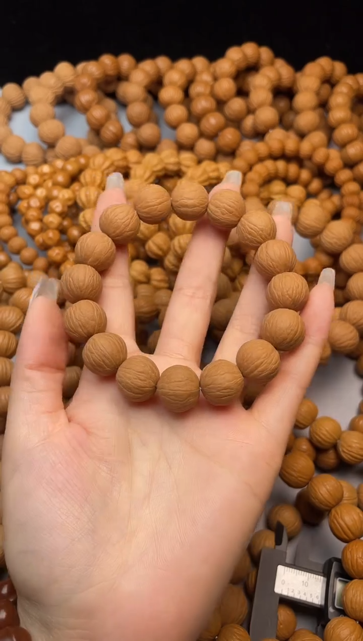 猴头核桃手串聚宝盆  15 