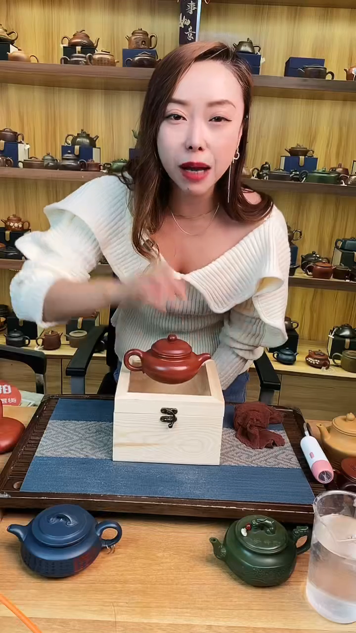 【闪购商品】紫砂茶壶大红袍仿古【菲】