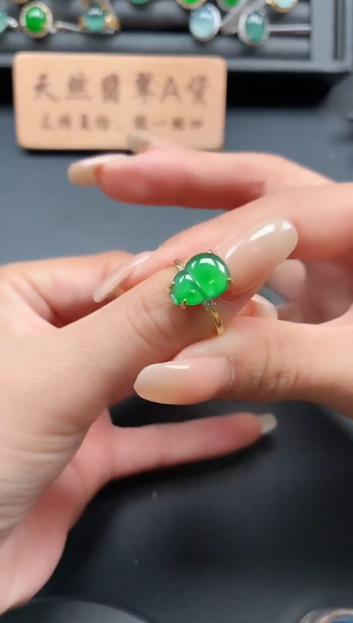 银S925镶嵌戒指翡翠1111