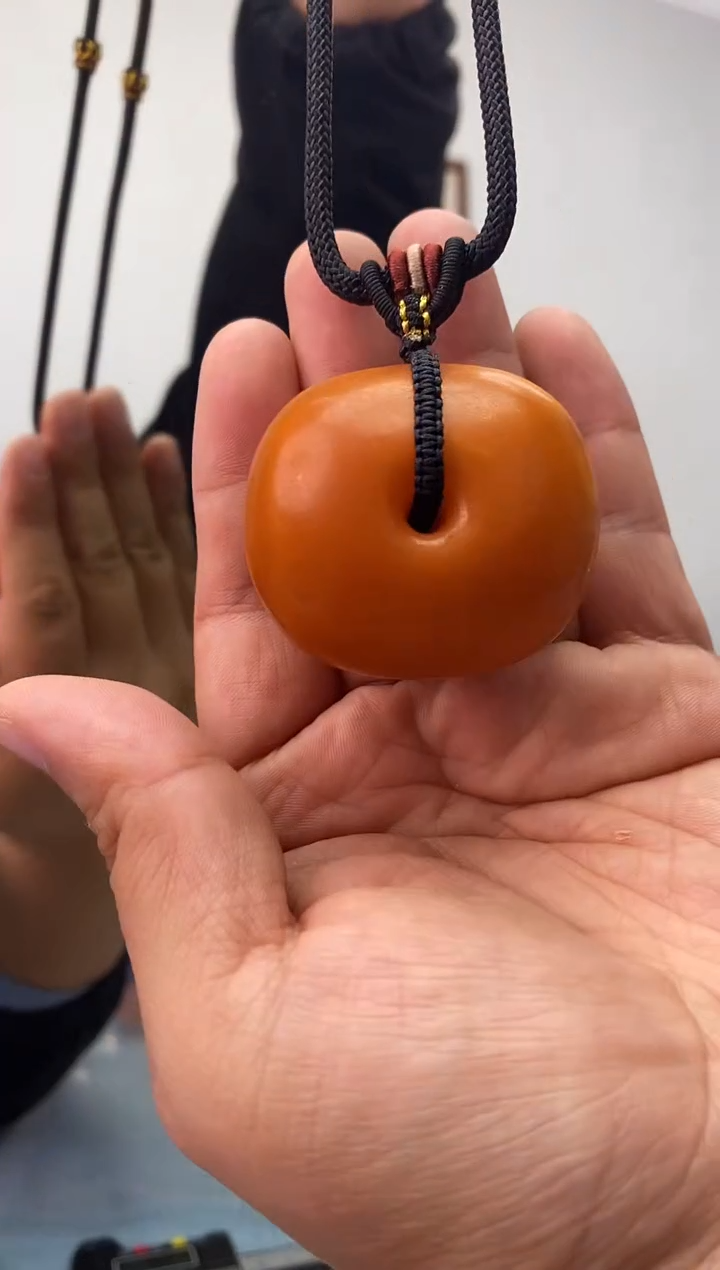 琥珀未镶嵌珠宝奇石假一罚十，多样性发一件038