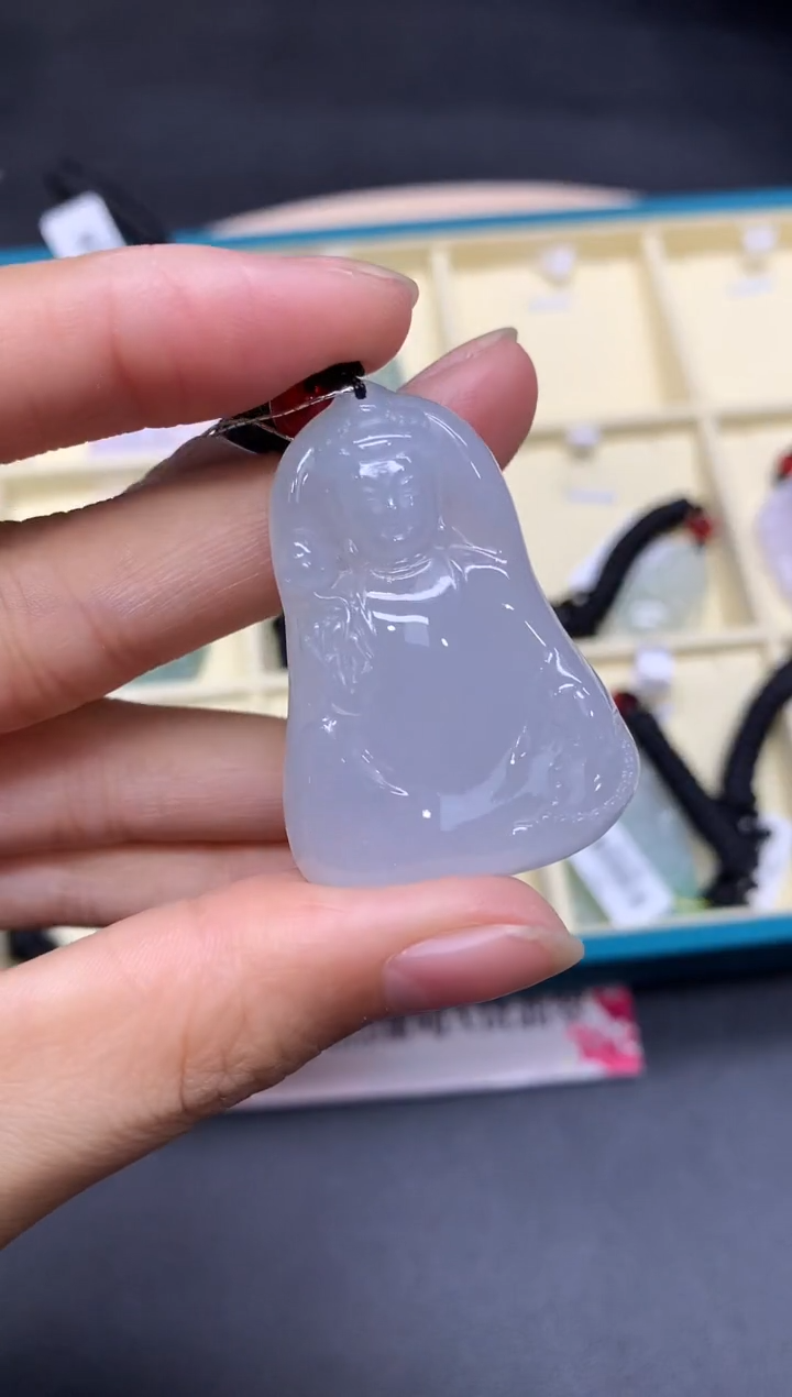 【闪购商品】定制翡翠未镶嵌观音【无服务费】