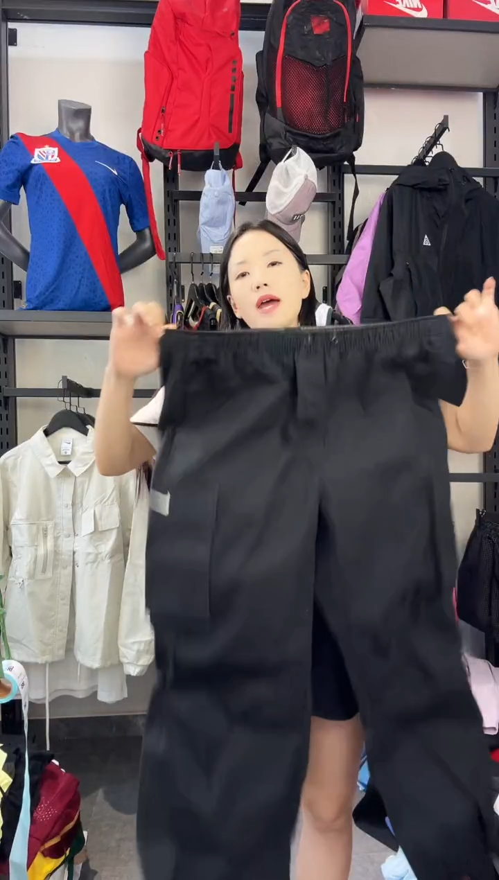 580编码 瑕疵款直播间过款为准 尺码M
