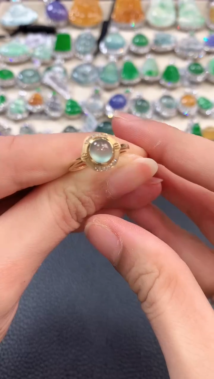 【闪购商品】翡翠戒指18K金镶嵌m5       