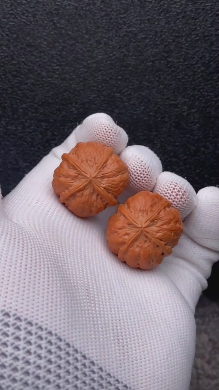 【闪购商品】文玩核桃把件四棱豆腐块88