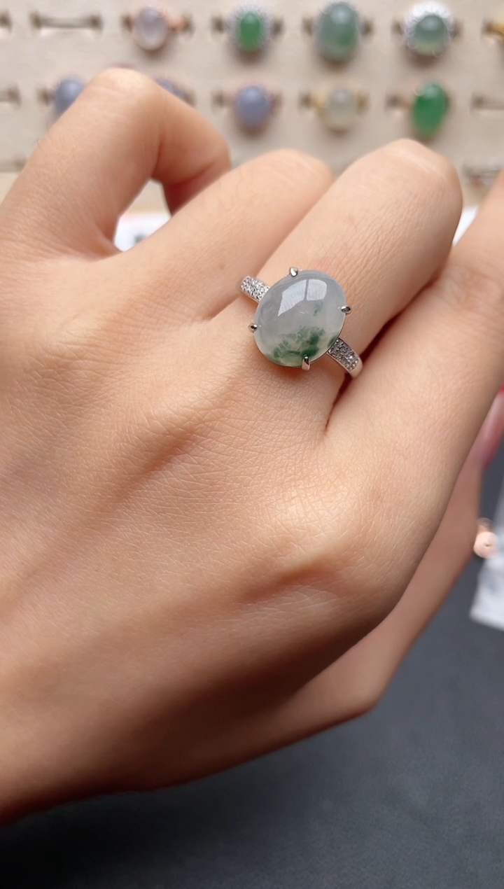 【闪购商品】翡翠戒指银S925镶嵌一物一证一礼盒