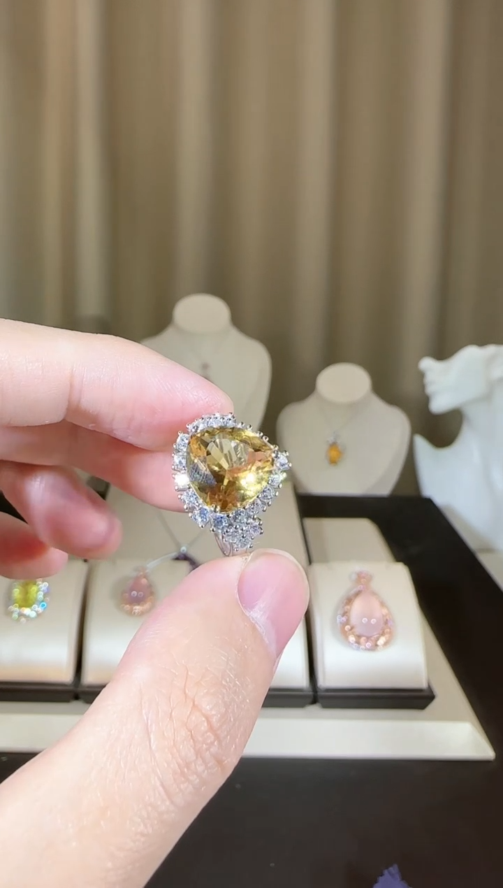【闪购商品】黄晶戒指银S925镶嵌12mm