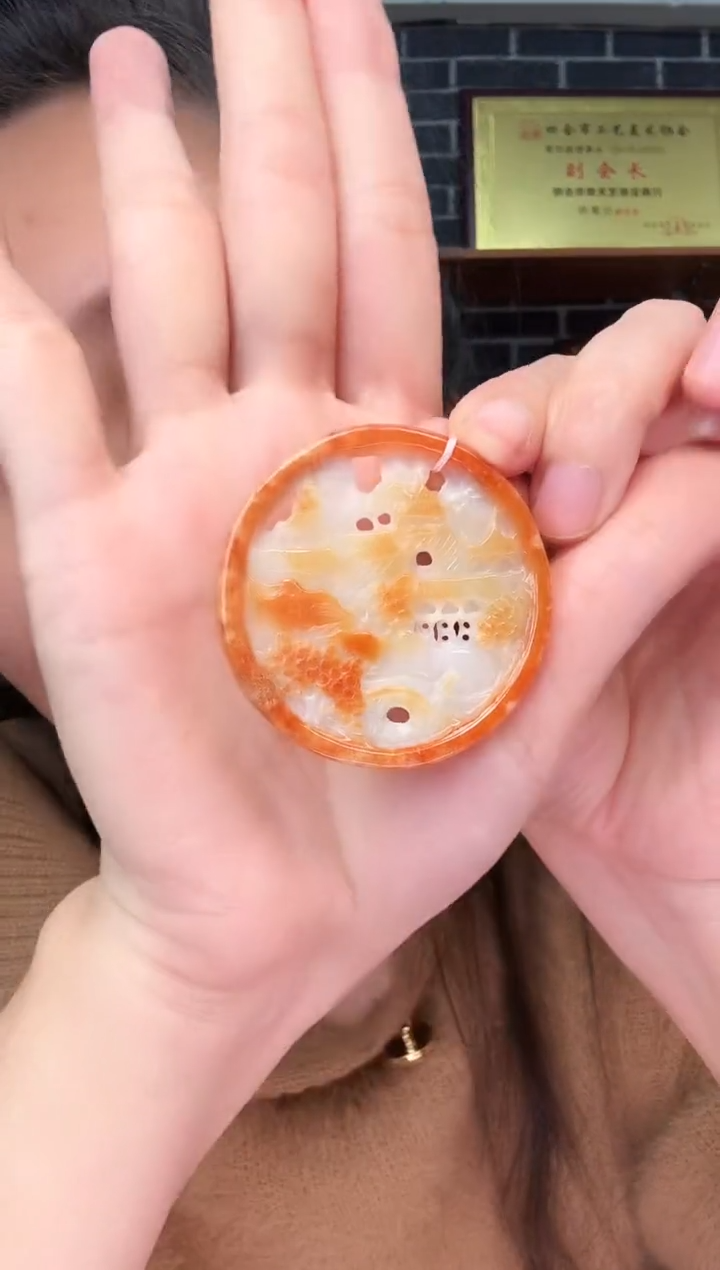 颈饰未镶嵌翡翠牌子