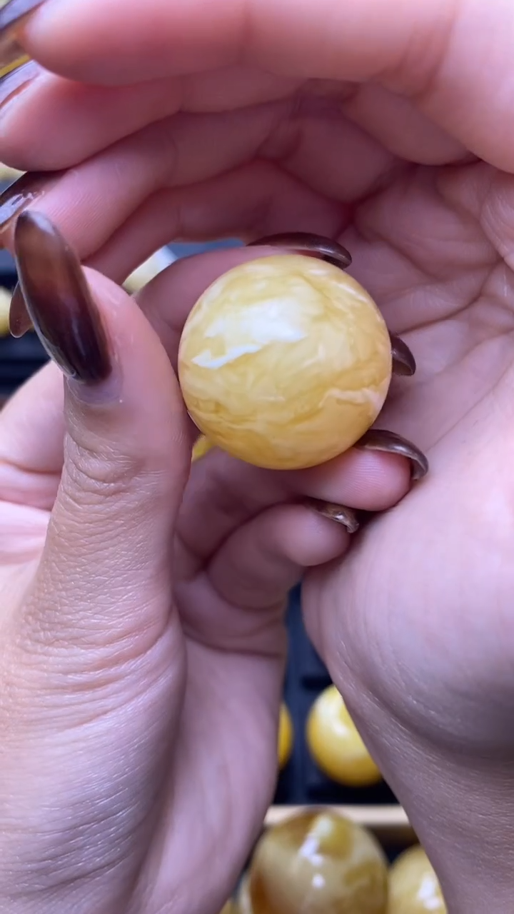 【闪购商品】琥珀裸石未镶嵌蜜蜡.114