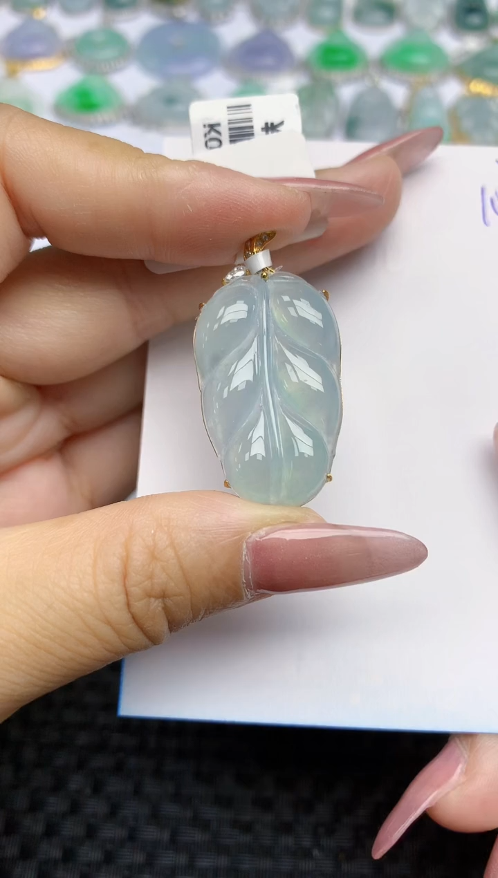 【闪购商品】翡翠颈饰18K金镶嵌天然A货翡翠 107