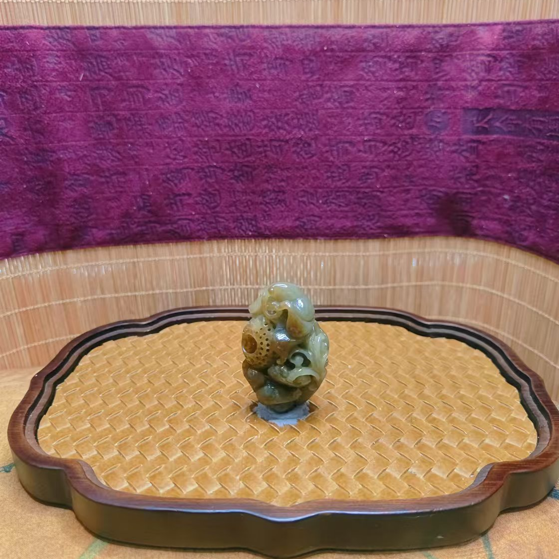 O和田玉锦鲤吊坠0877