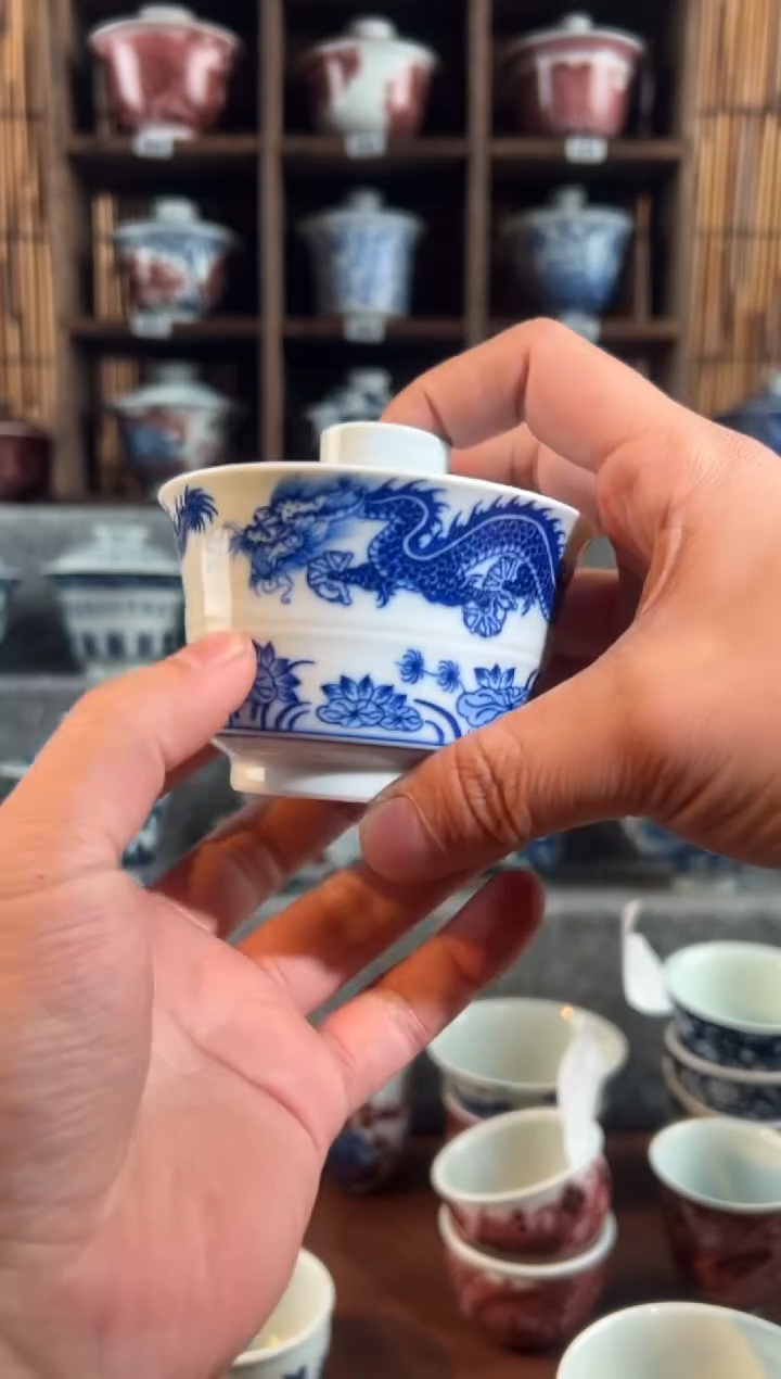 【闪购商品】a250天禄言瓷龙纹盖碗