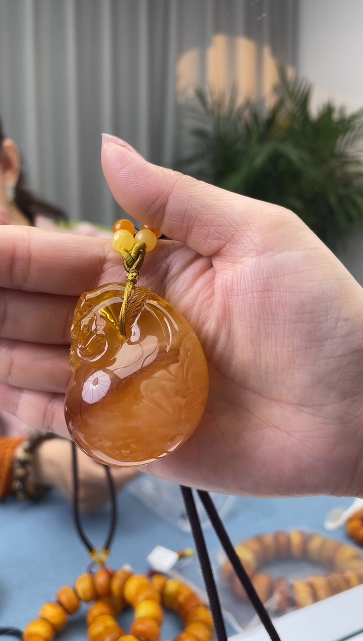 【闪购商品】蜜蜡珠宝奇石未镶嵌假一罚十，发一件038