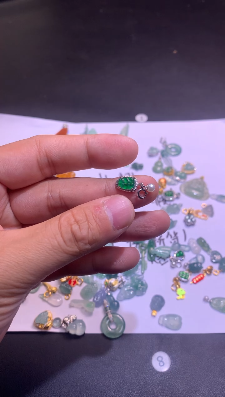 【闪购商品】翡翠吊坠(不含链)银S925镶嵌1