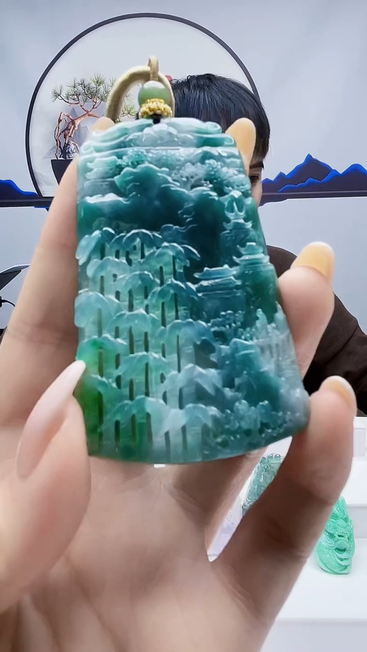 未镶嵌定制翡翠毛货挂件58