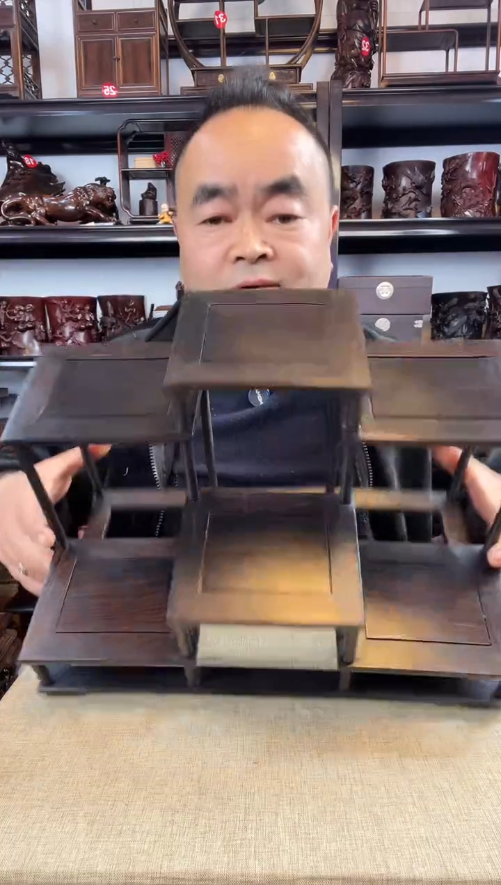 木老李红木工艺品黑六连