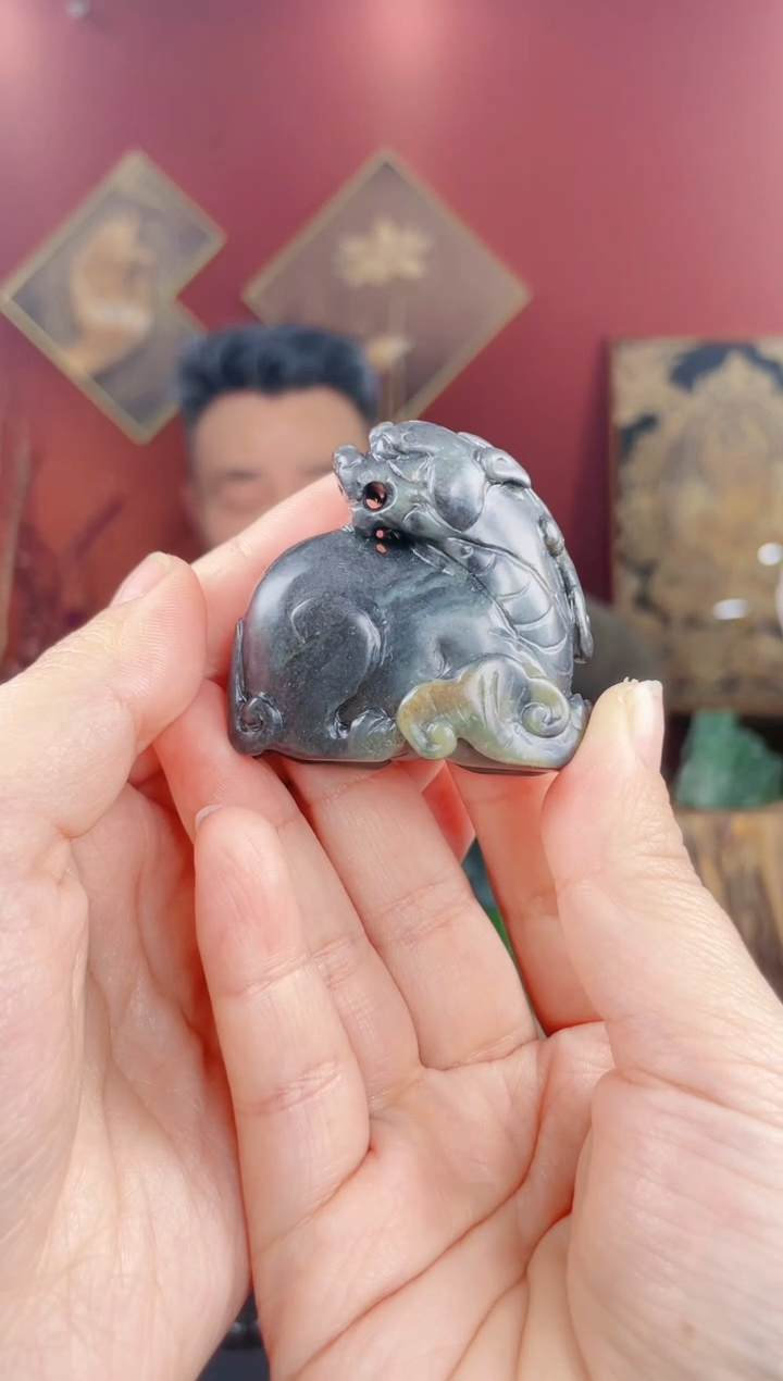 【闪购商品】和田玉把件未镶嵌青花貔貅