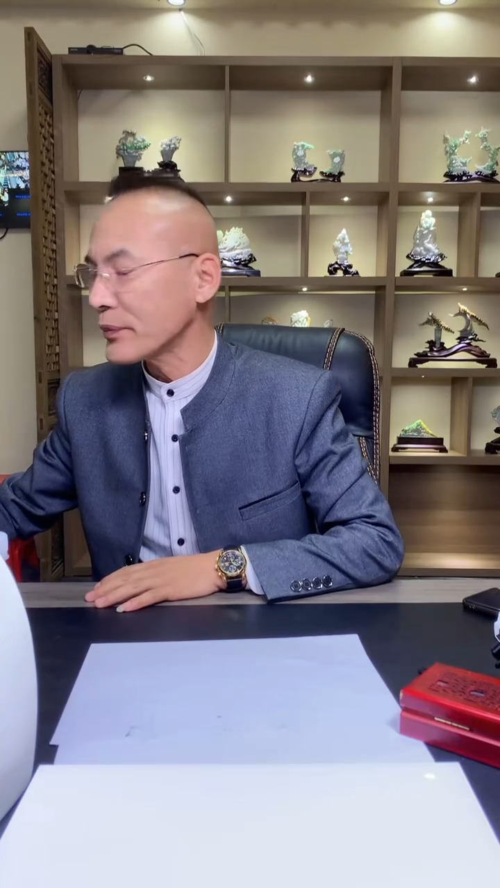 【闪购商品】定制翡翠未镶嵌8054yx-毛货挂件